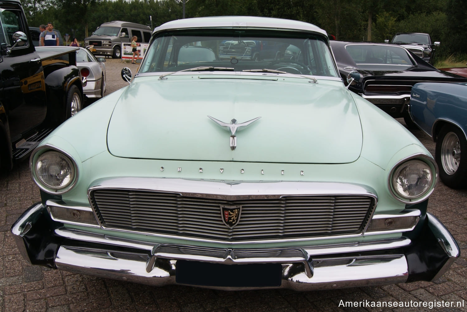 Chrysler New Yorker uit 1956